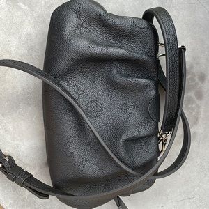Louis Vuitton Scala Mini black pouch